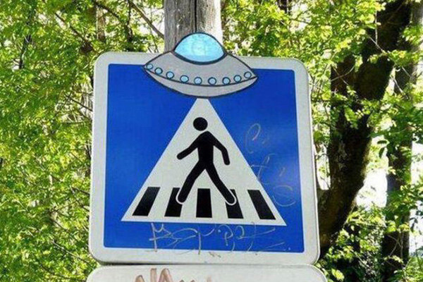 Attraversamenti alieni