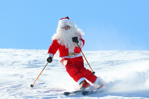 Un Babbo Natale molto atletico