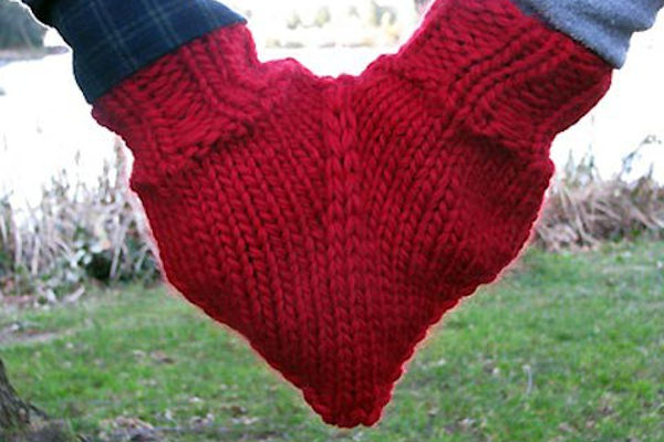 Amore è...due mani e un guanto