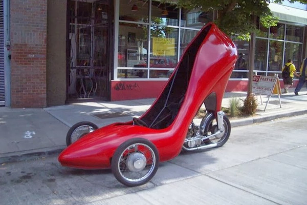 Donne e motori