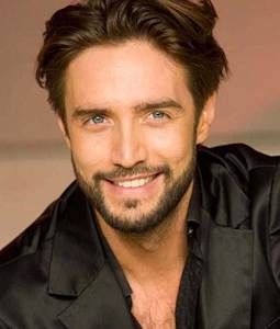 Alex Belli