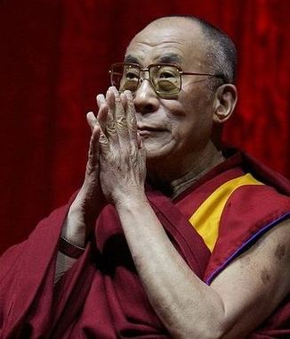 Per Ottenere La Felicita E Raggiungere L Appagamento Personale E Essenziale Dalai Lama