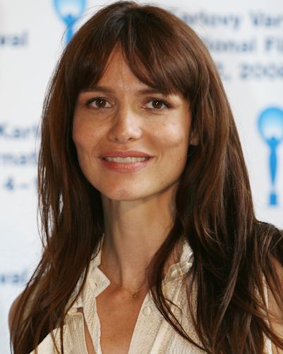 Saffron Burrows