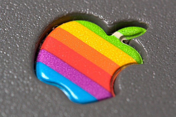 Logo Apple anni 1977-1998