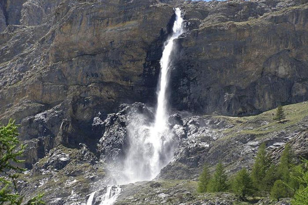 Qual E La Cascata Piu Alta D Italia