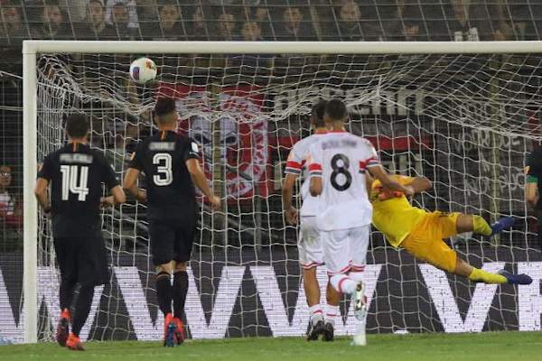 I tiri indirizzati al sette sono spesso imprendibili per il portiere, ma perché si dice così?