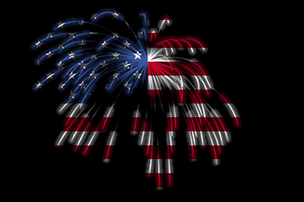 Fuochi d'artificio con bandiera Stati Uniti