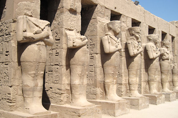 Al termine dello sciopero Ramses III istitu un organo di controllo