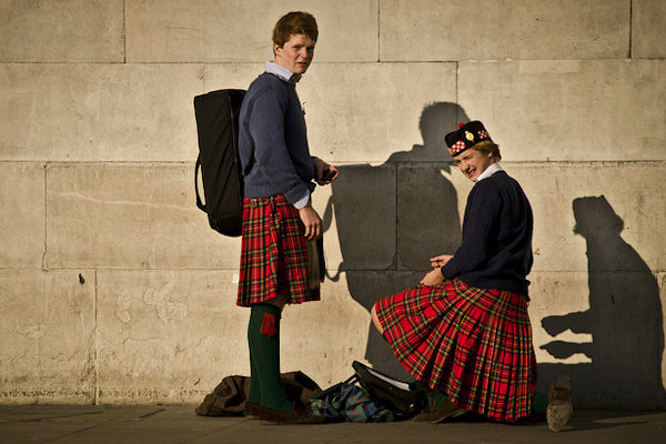 Uomini con il kilt