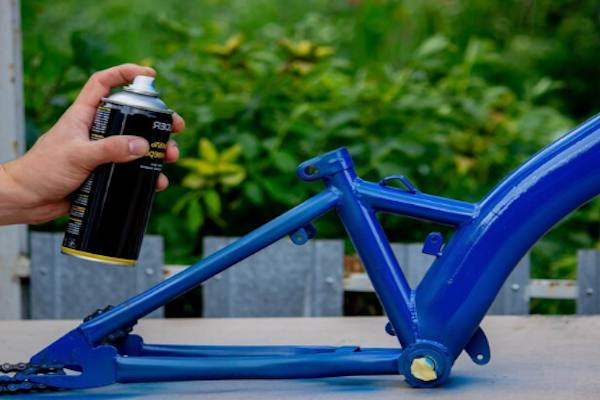 Riverniciare una bicicletta non è solo utile, spesso è anche una soddisfazione personale