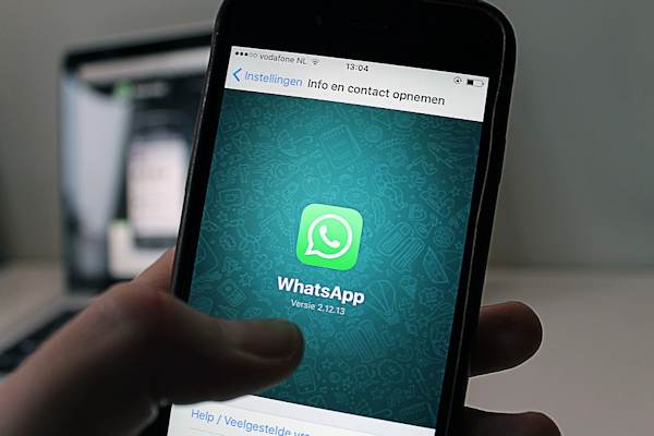 Con alcune semplici impostazioni possiamo avere maggiore privacy su WhatsApp
