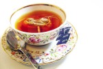 E' importante bere molta acqua, oppure th e tisane