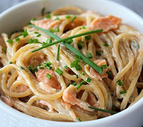 Tagliolini al salmone fresco