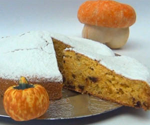 Torta alla zucca con gocce di cioccolato